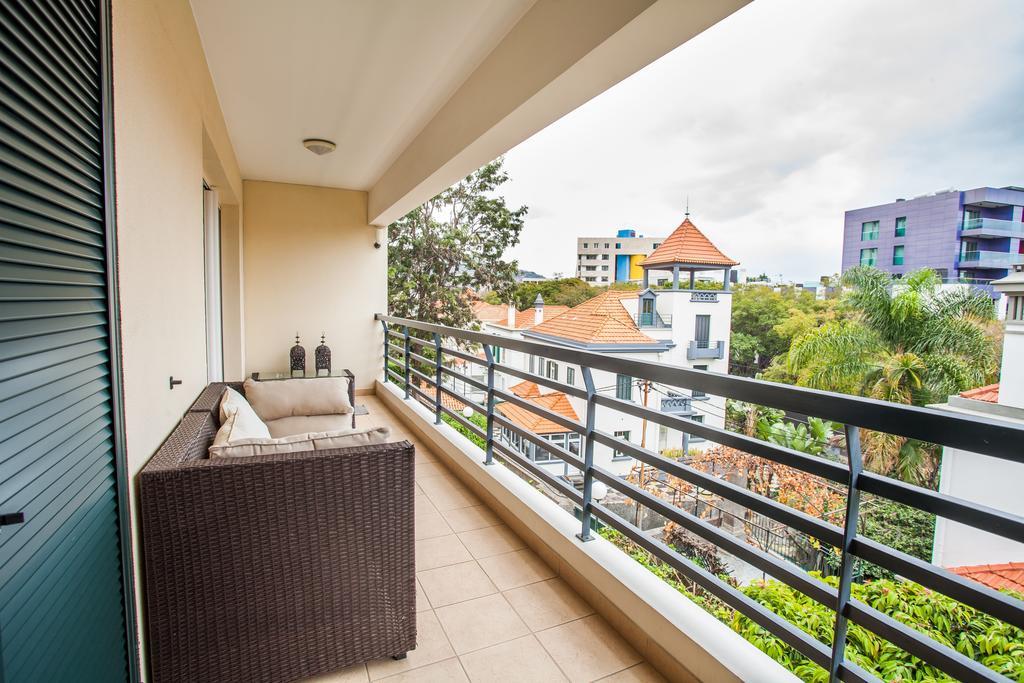 Апартаменты Apartamento Caires Фуншал Экстерьер фото